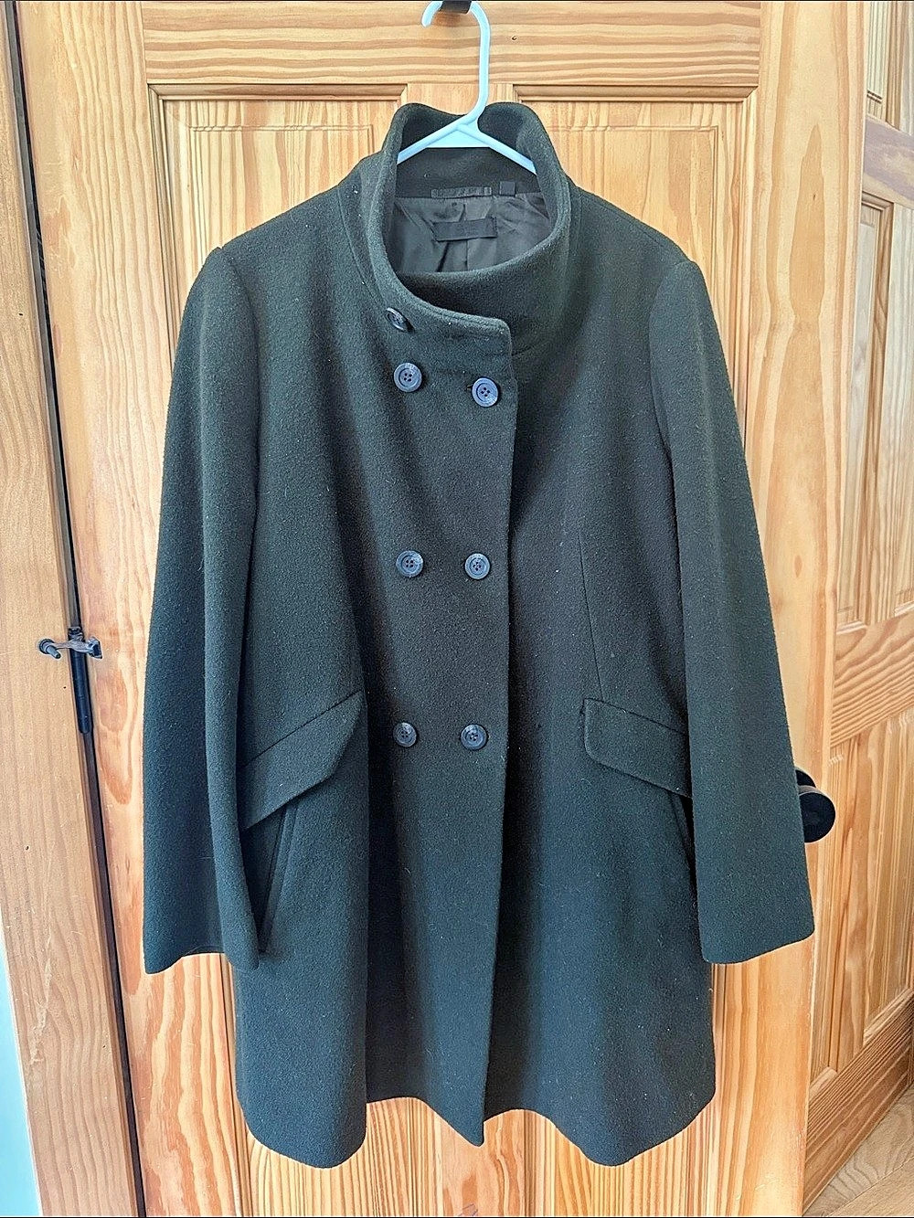 Uniqlo Green Wool Button Front Coat Size XL